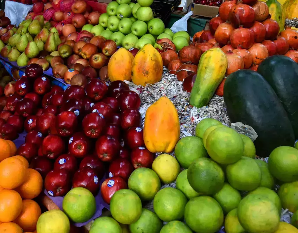 Giá trái cây rớt gần một nửa tại đồng bằng sông Cửu Long